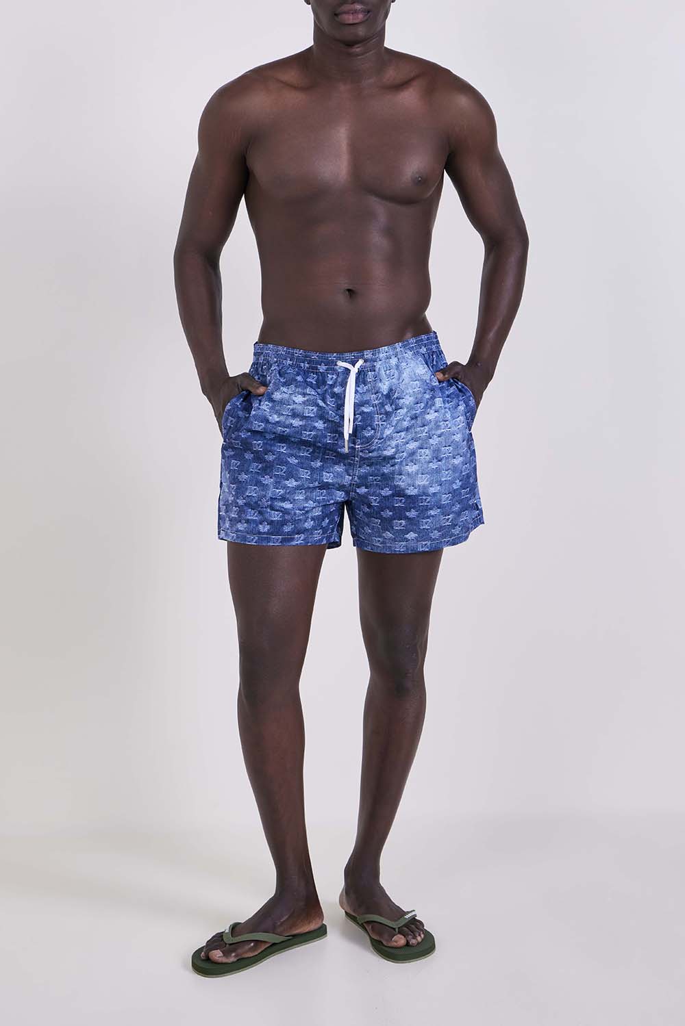 מכנסי בגד ים